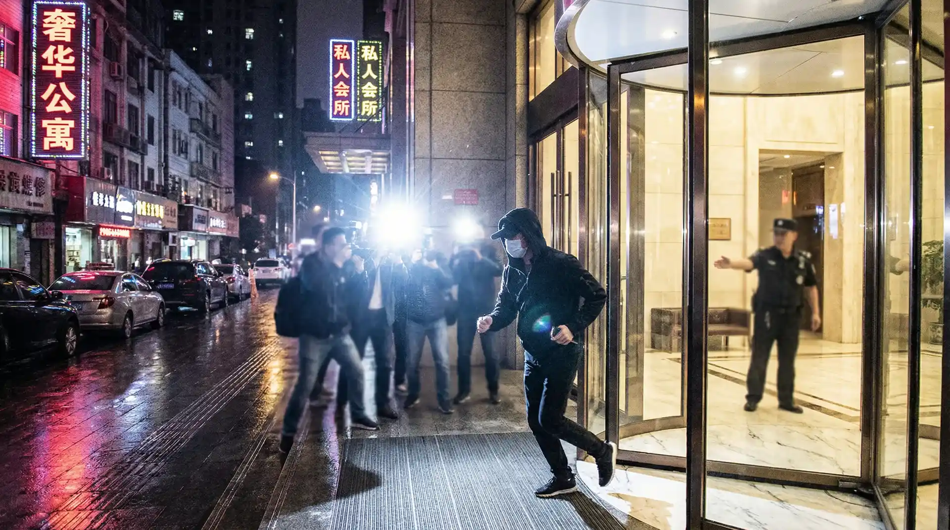 午夜视频-高清视频|在线观看|午夜视频官网 - 公寓楼下记者围堵